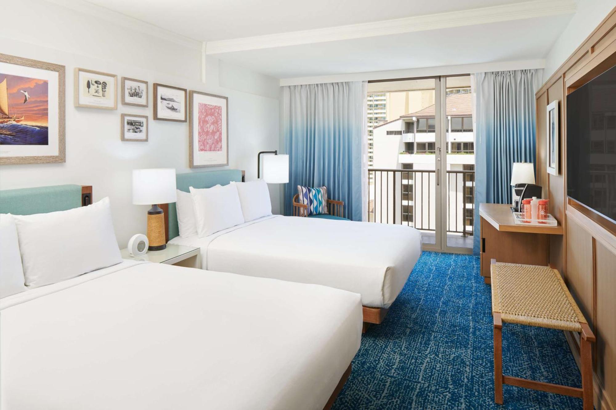 Quarto com 2 Camas Queen-size e Vista do Resort